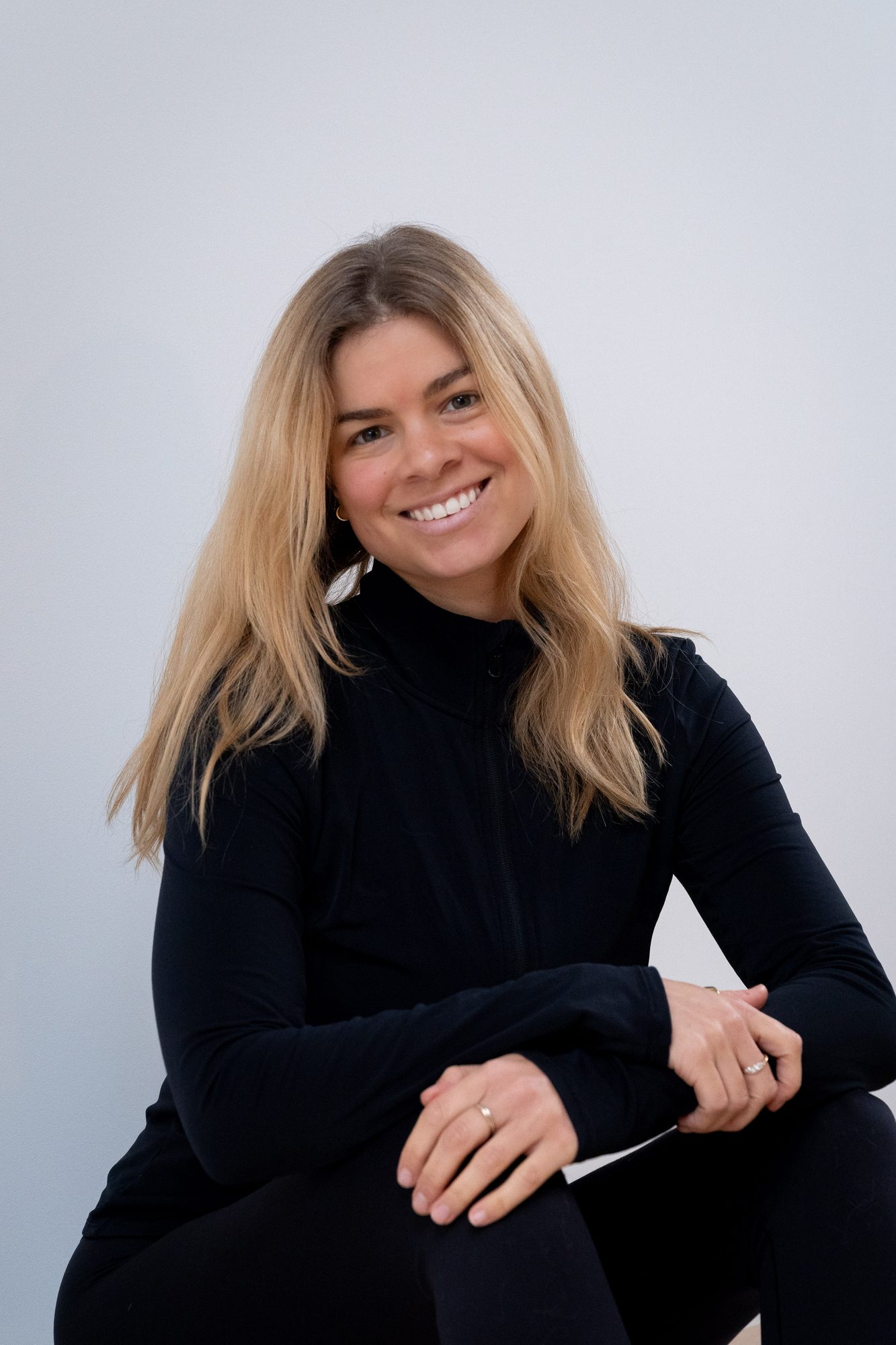 Yoga Teacher Belgium — Eline Lonchay